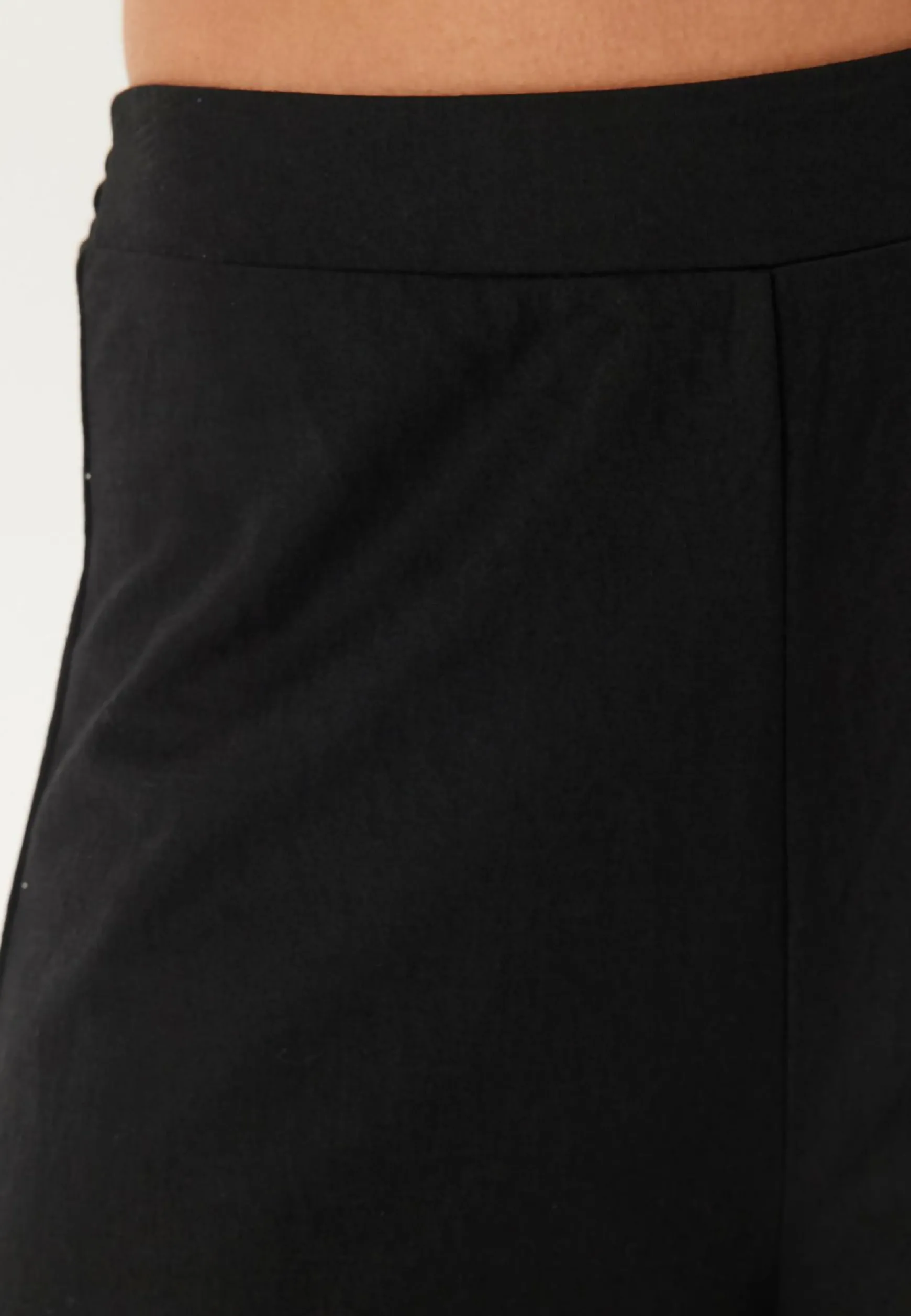 Ankle Soft Wide Leg Pants