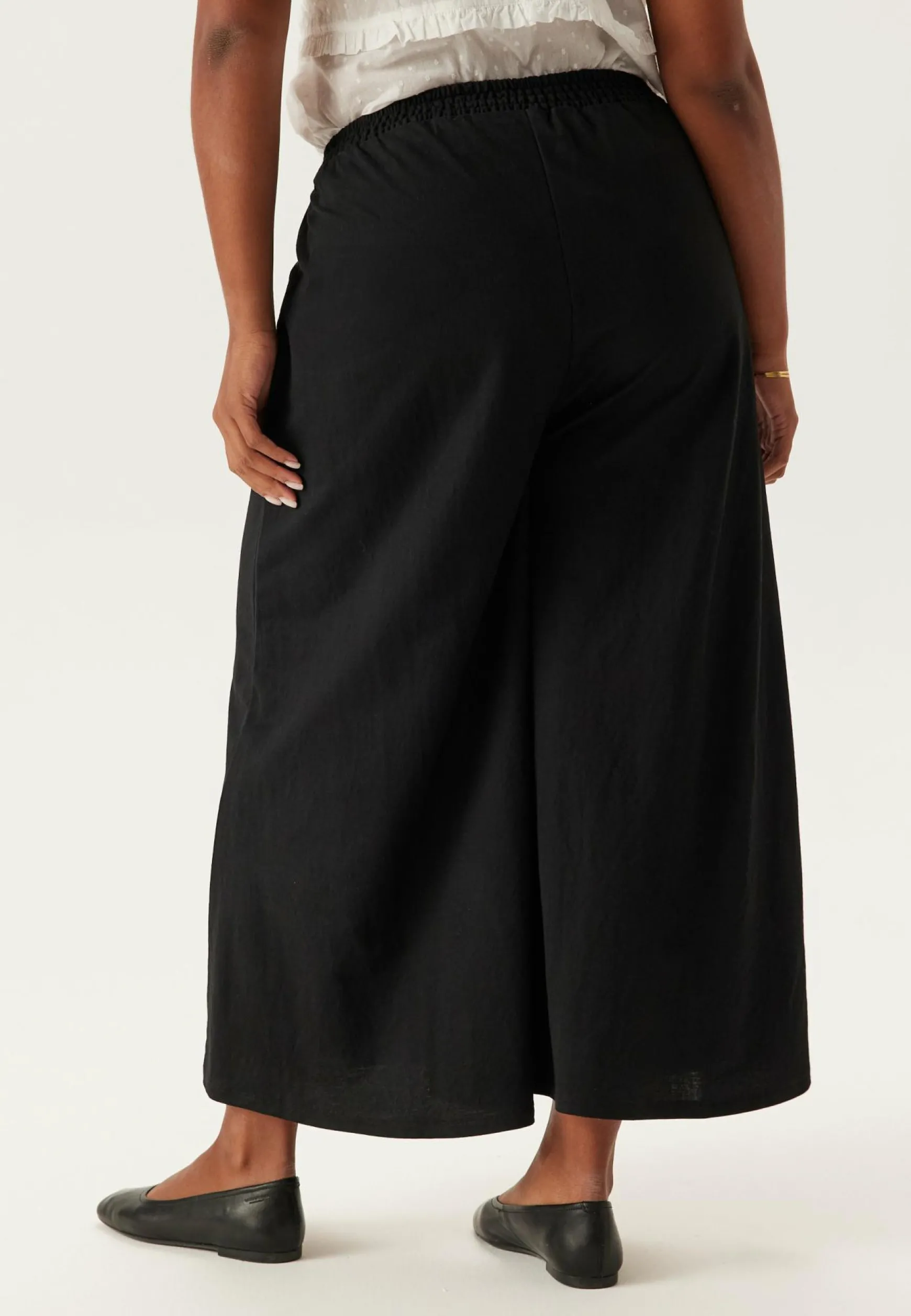 Ankle Soft Wide Leg Pants