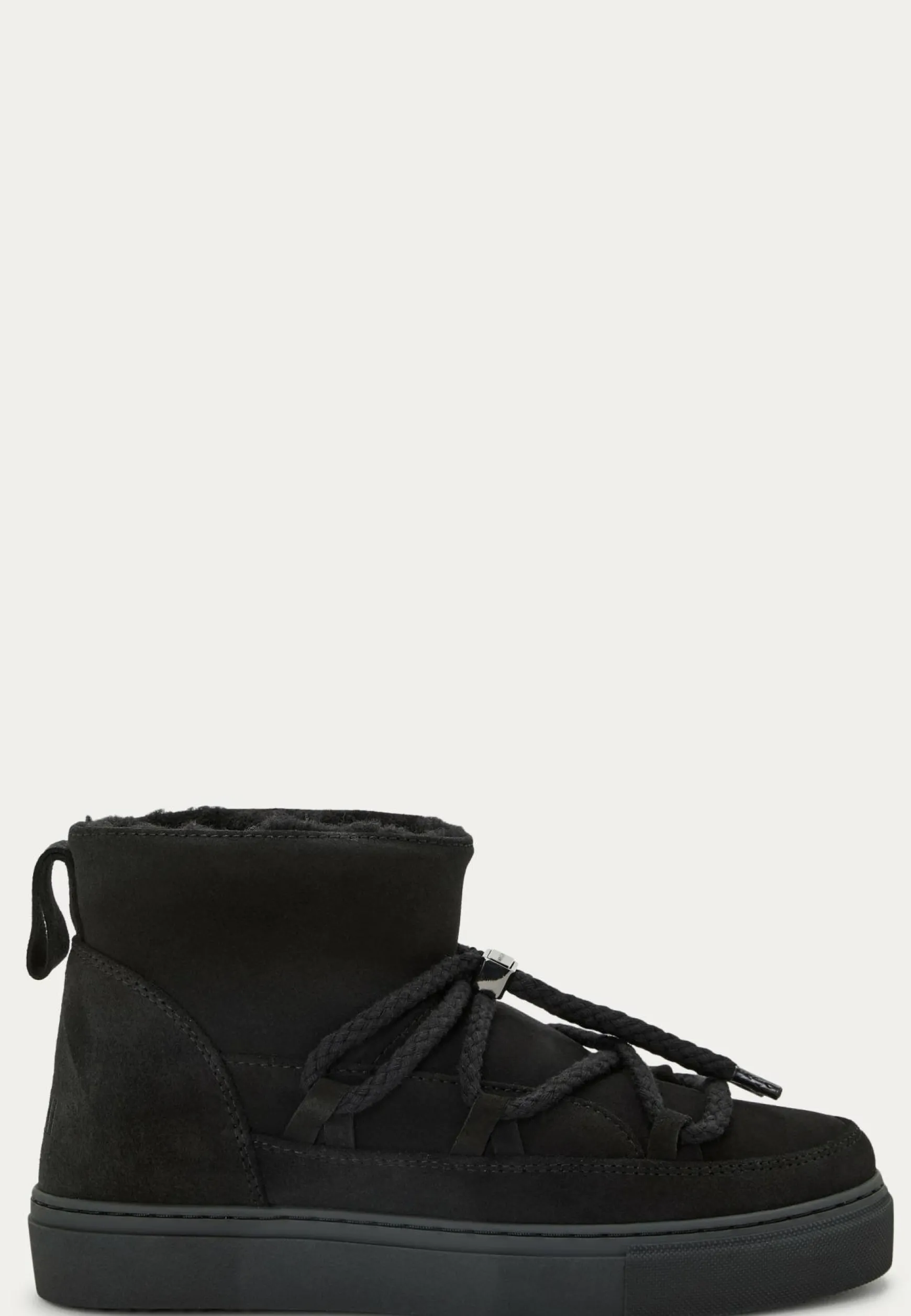 Classic Low Sneaker