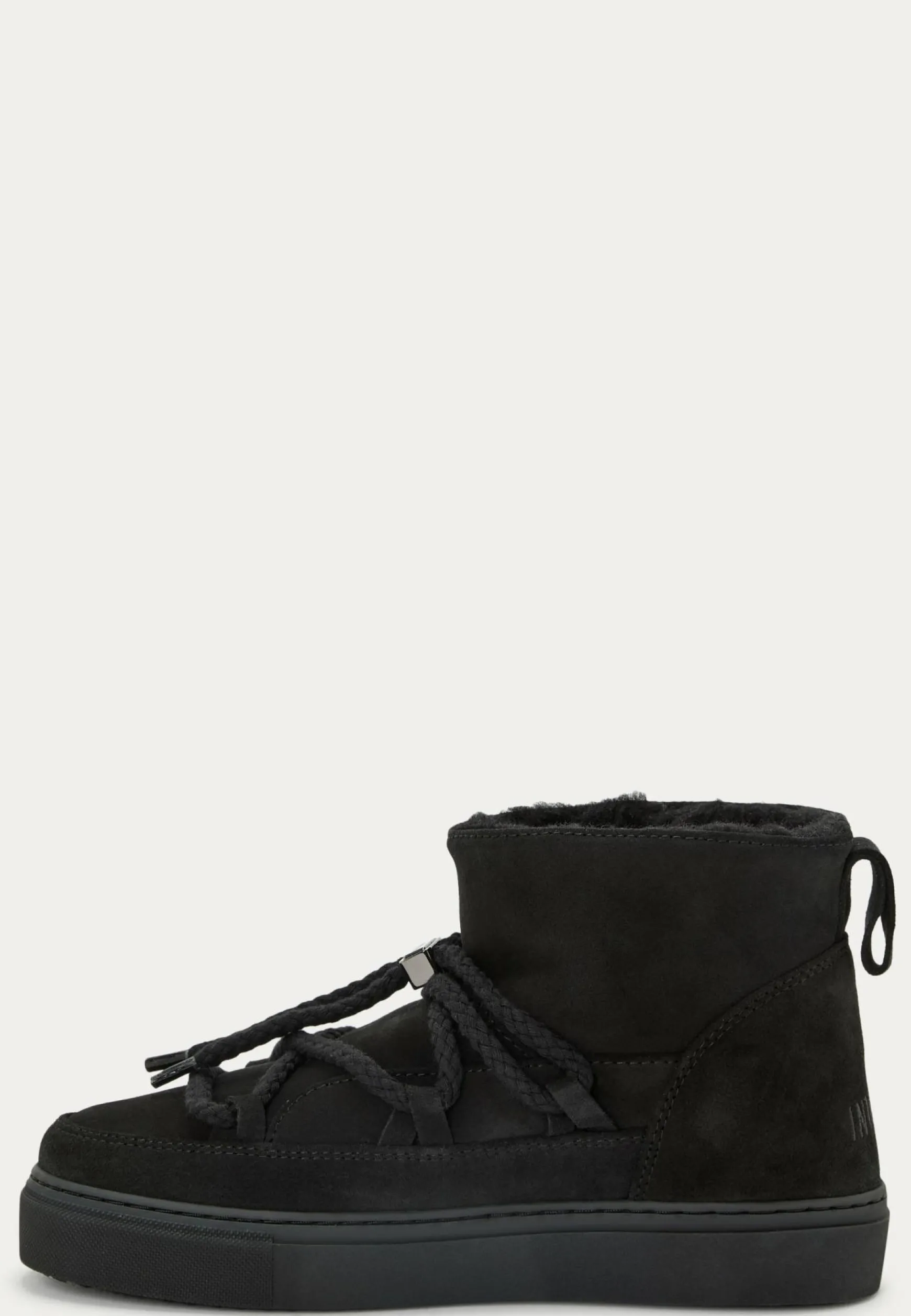 Classic Low Sneaker