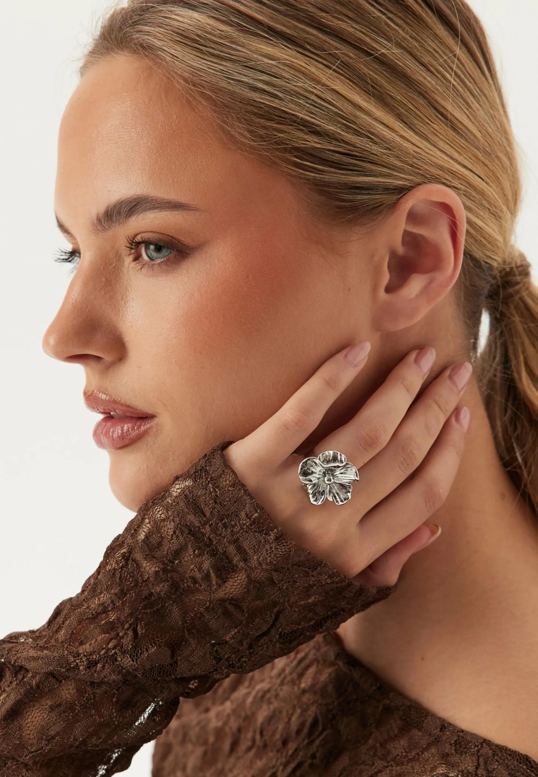 Daisy Ring