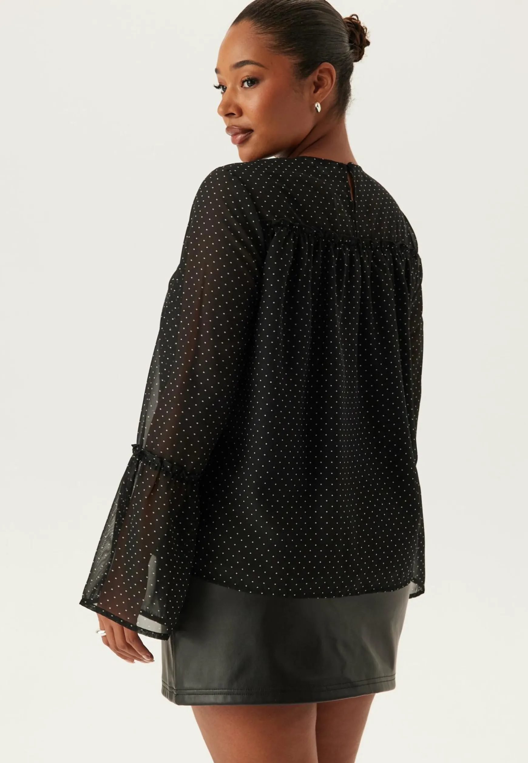 Flounce Sleeve Blouse