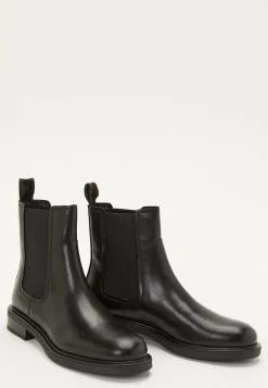Freya Classic Leather Boots