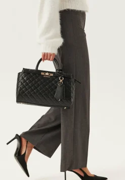 Idra Girlfriend Satchel