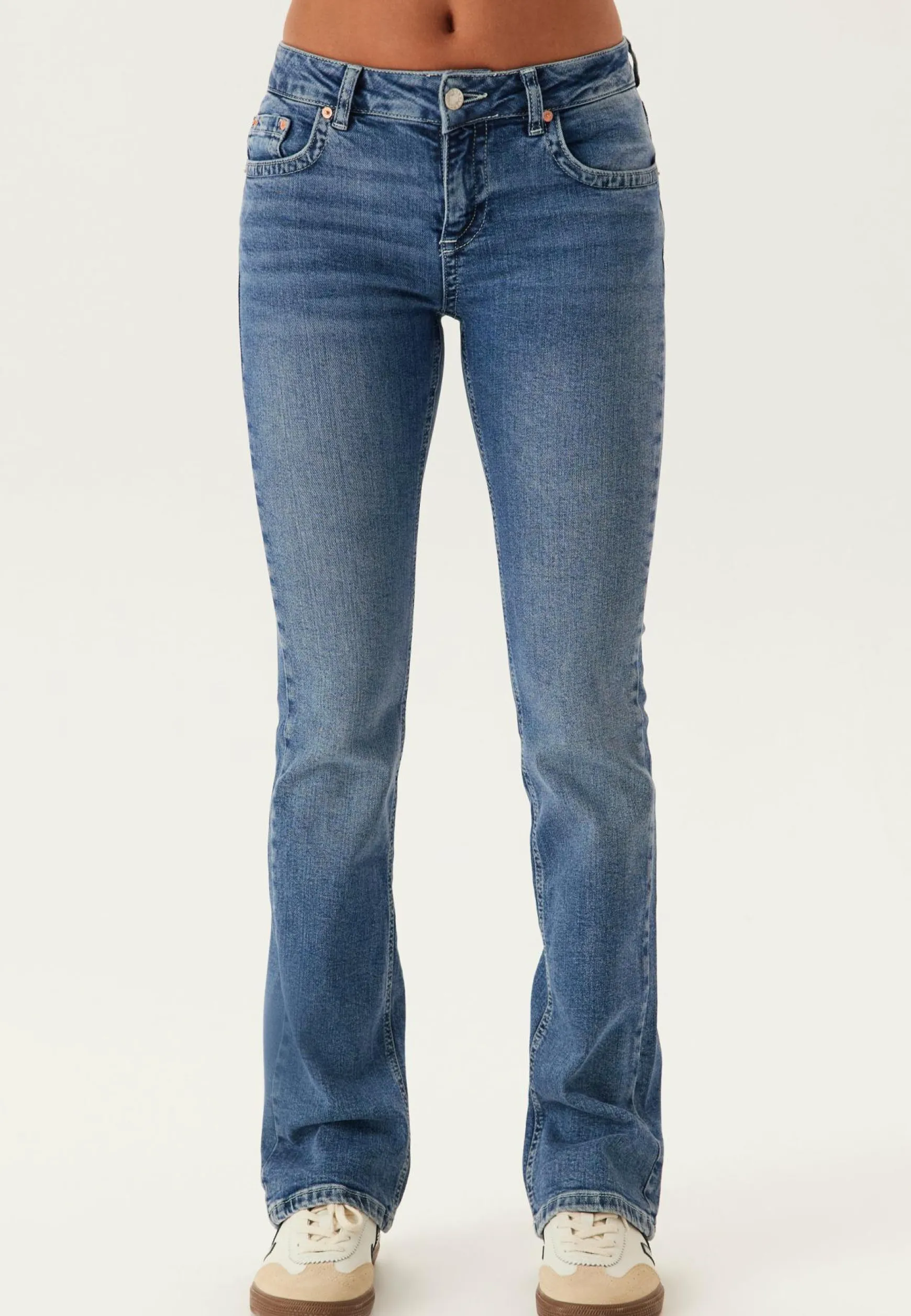 Low Bootcut Flap Jeans