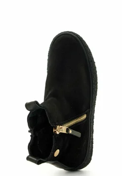 Mount V. Zip Boots