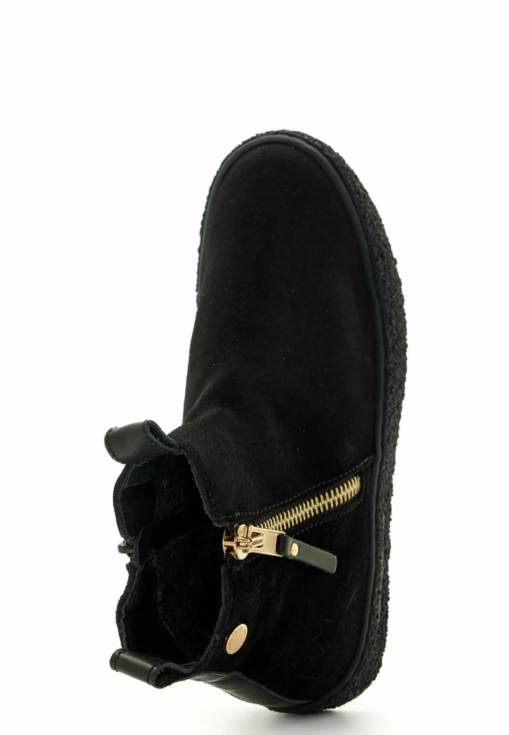 Mount V. Zip Boots