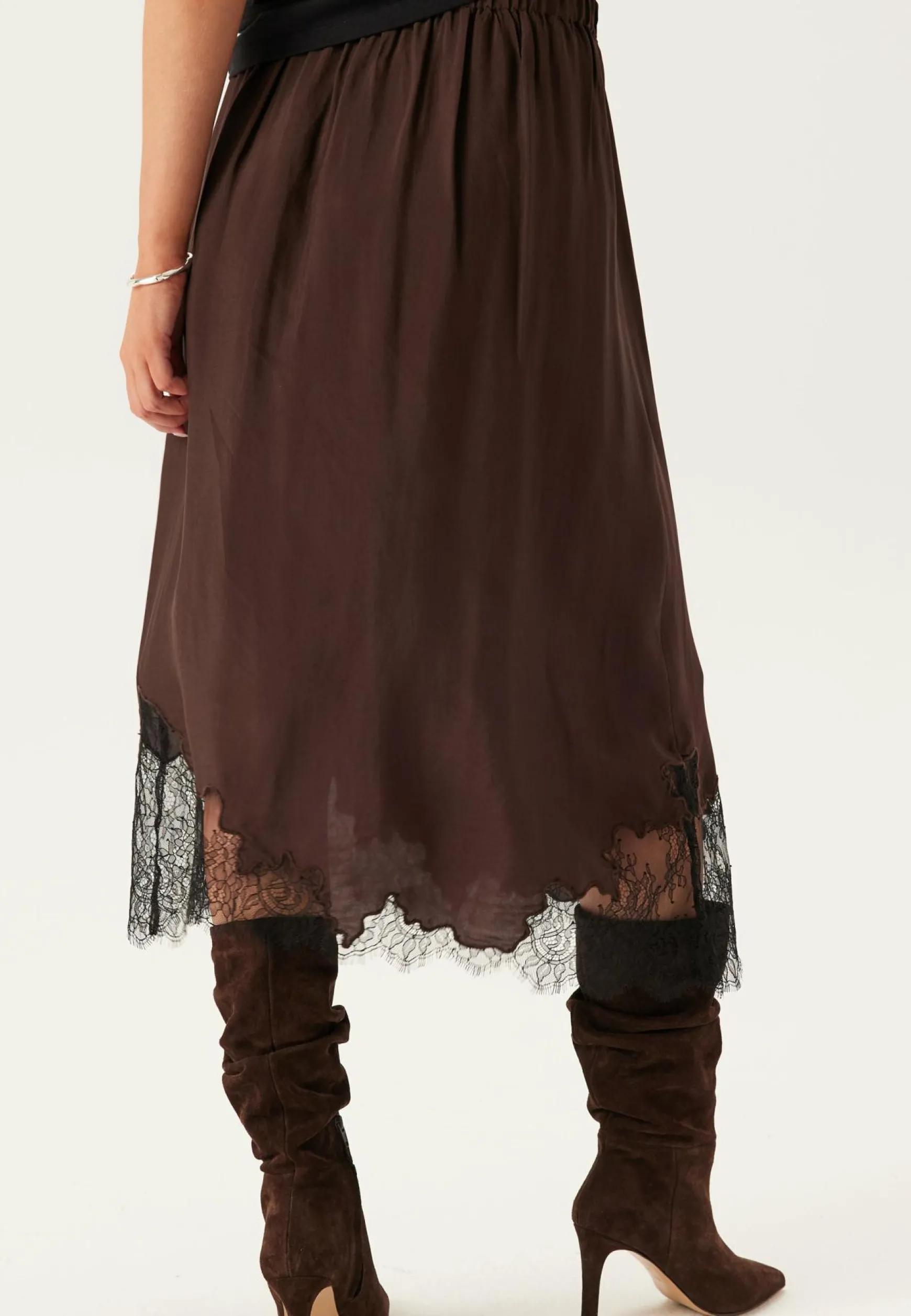 Objdalme Mw Long Lace Skirt