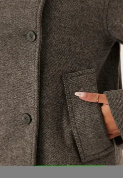 Objriki Re Short Jacket