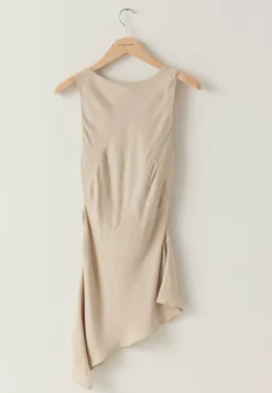 Remake Low Back Asymmetric Top