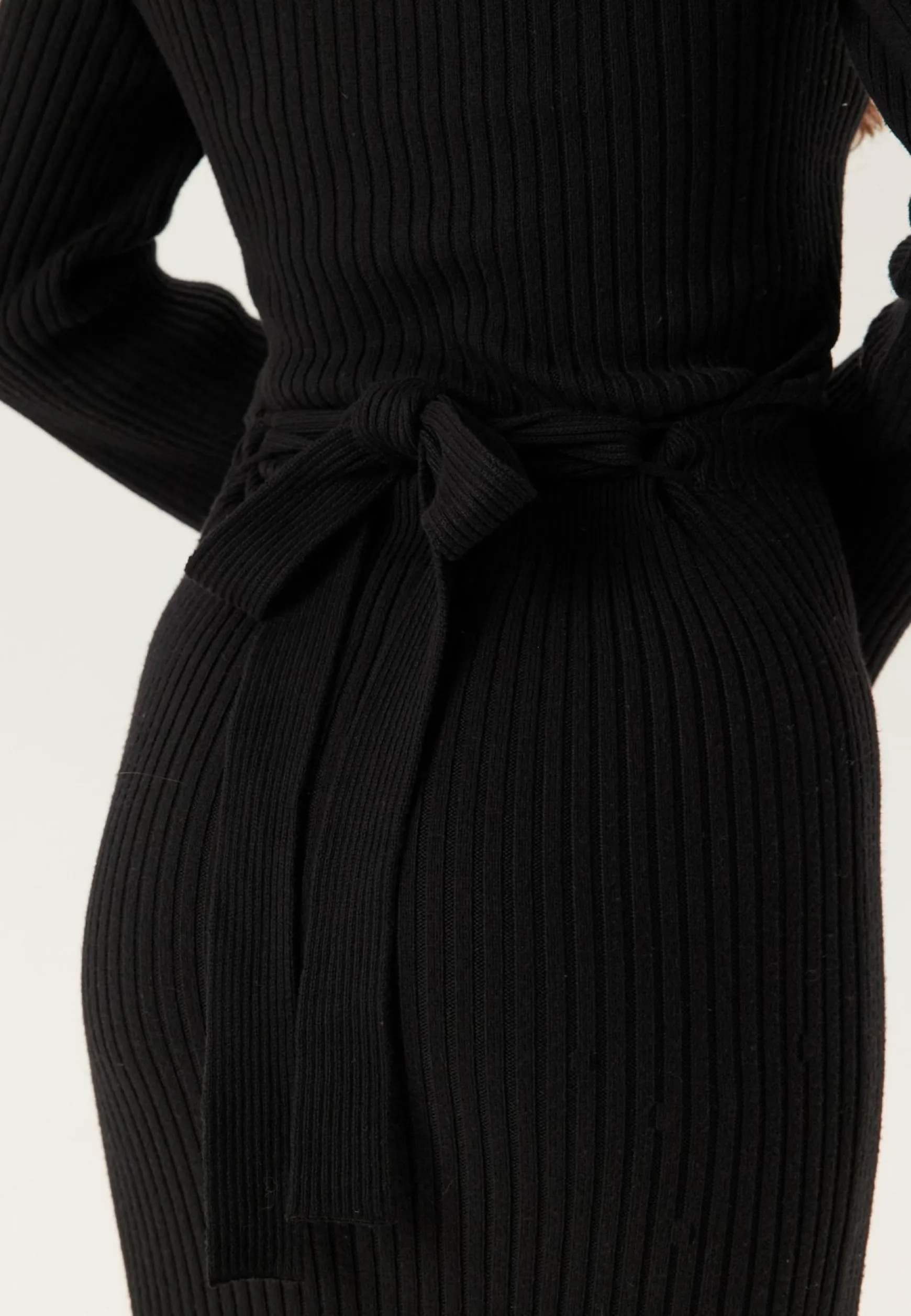Round Neck Rib Knitted Maxi Dress