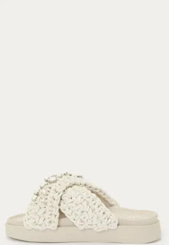 Slipper Woven Stones