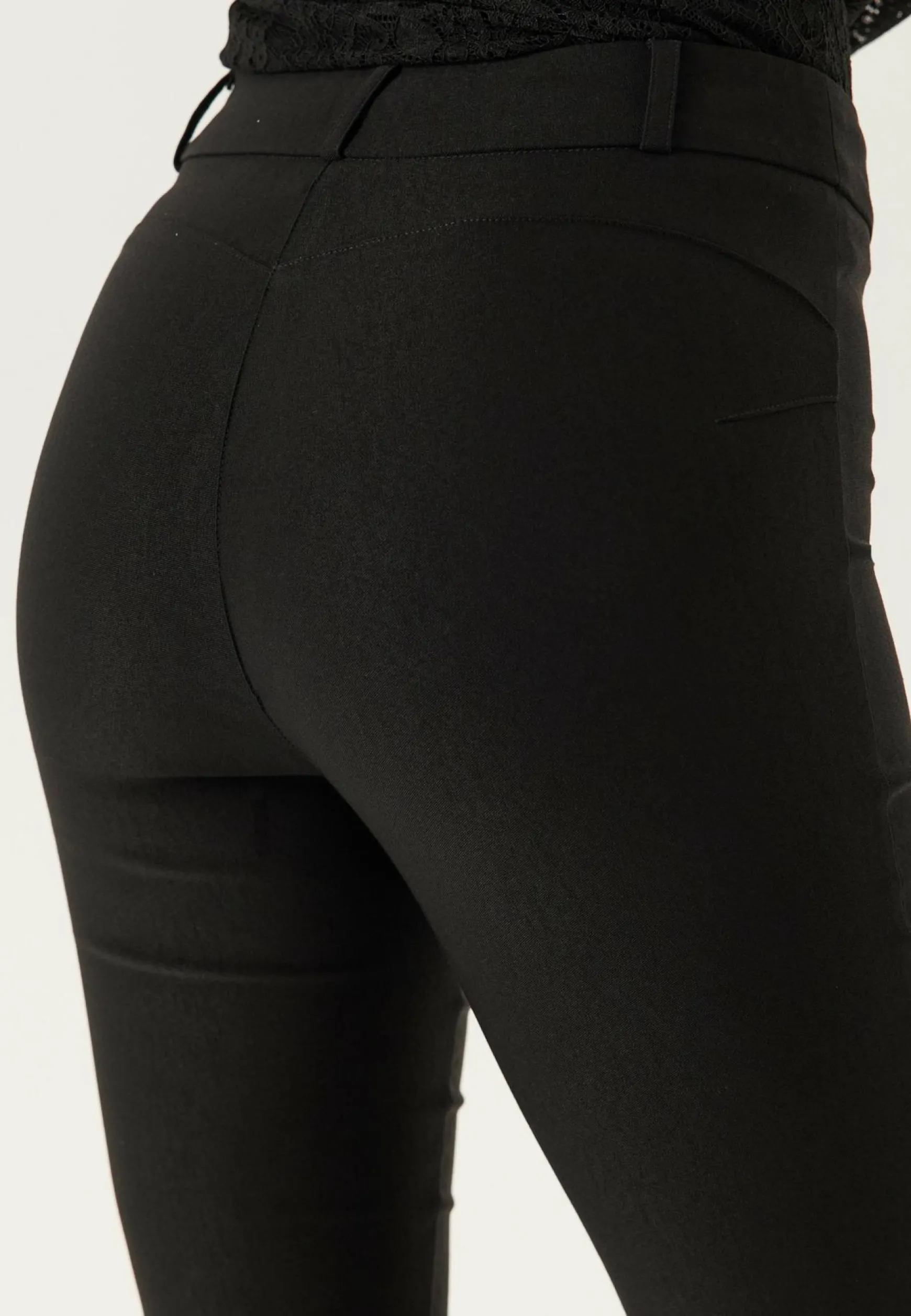 Stretchy Ankle Push-Up Trousers