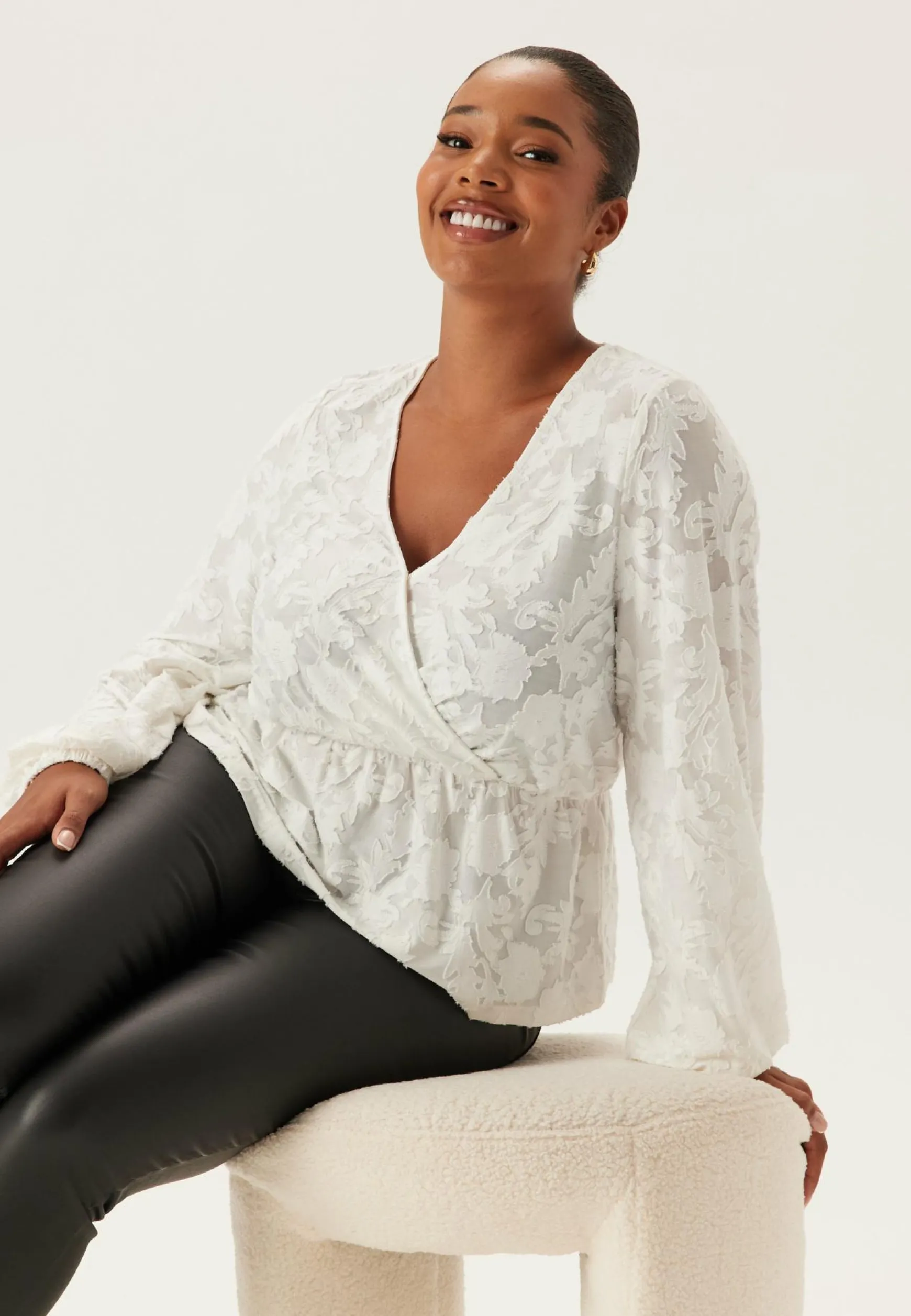 Structure Floral Top