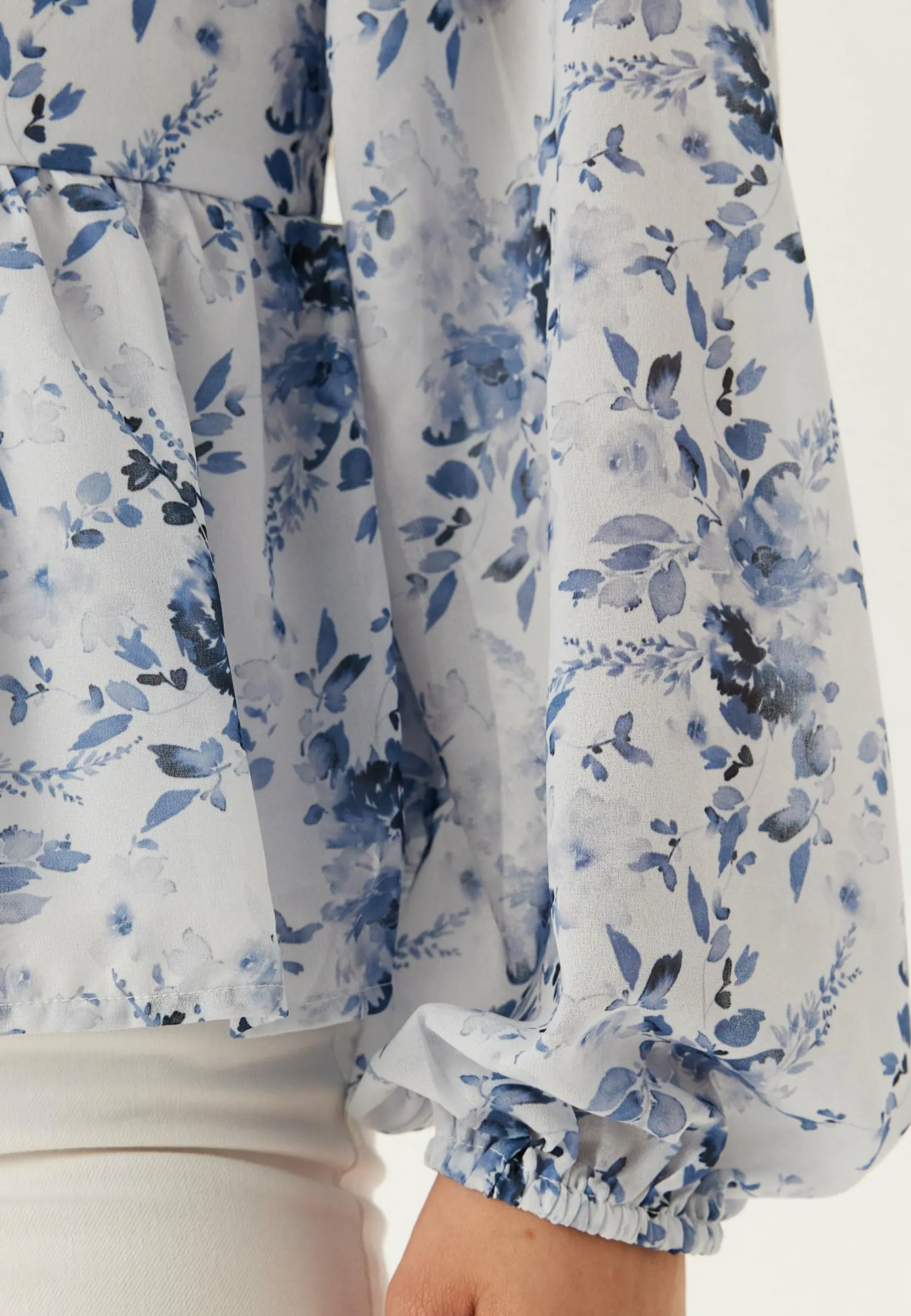 Twist Detail Blouse
