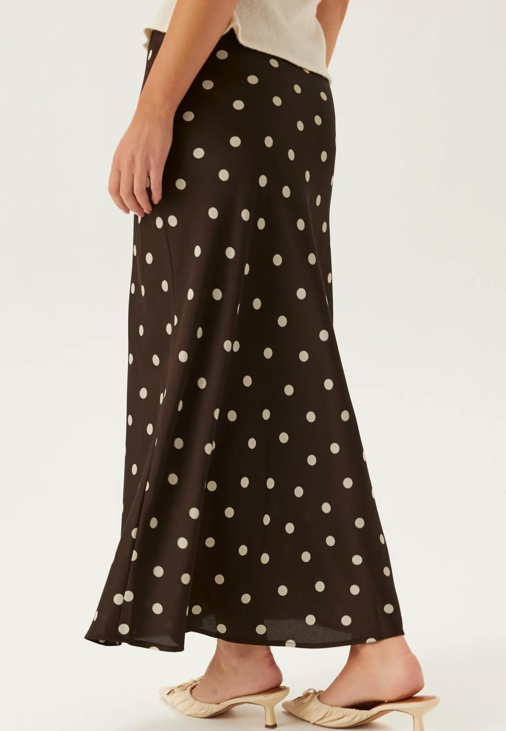 Viellette Hw Midi Skirt