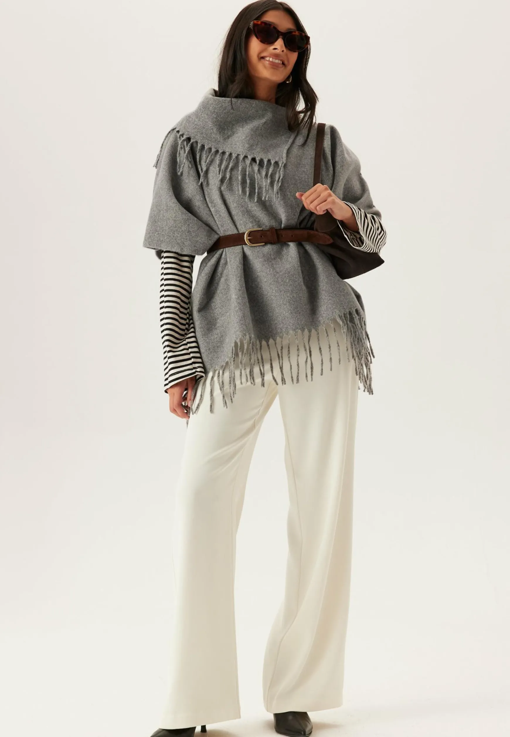 Vifjolira High Neck Poncho