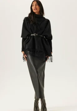 Vifjolira High Neck Poncho