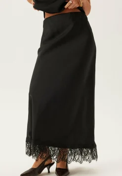 Vilea Ankle Skirt