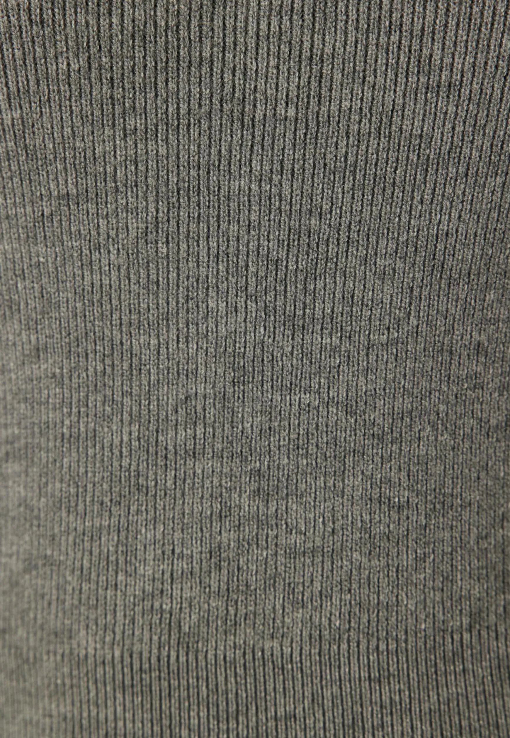 Vinorthy O-neck L/S FRILL KNIT