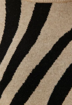 Vitif Jacquard L/S KNIT TOP KN