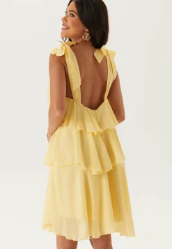 Vmfelicia Tiestrap Ruffle Shor